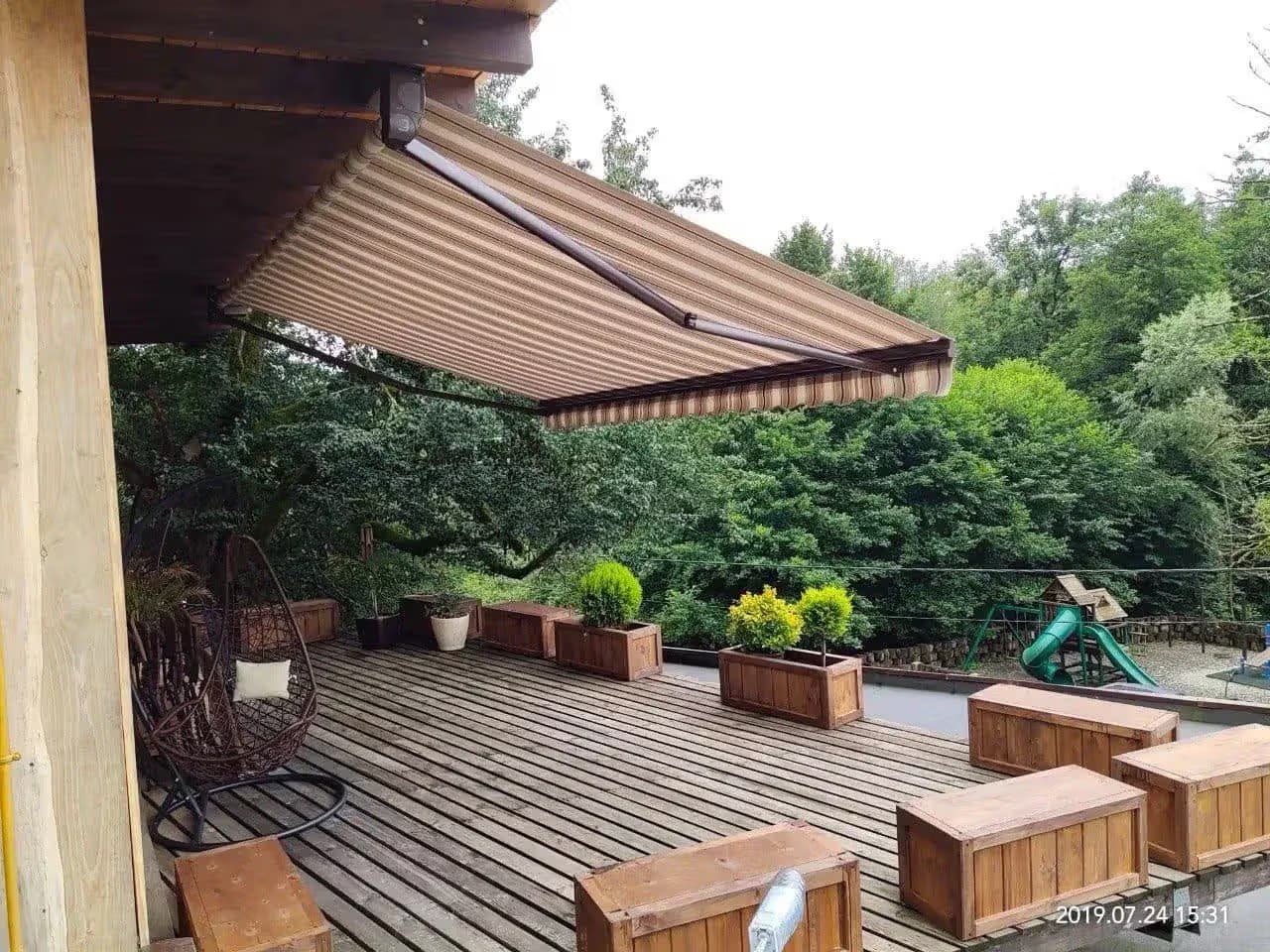 Навес маркиза выдвижная на заказ Сочи