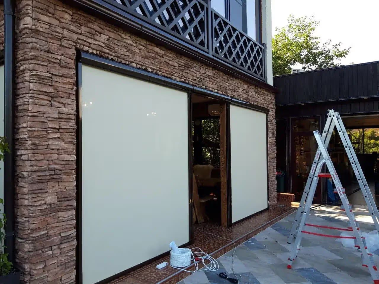 Вертикальная маркиза (НАВЕС) на заказ Хоста